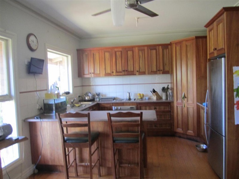 55 MOREFIELD COURT, Diggers Rest VIC 3427