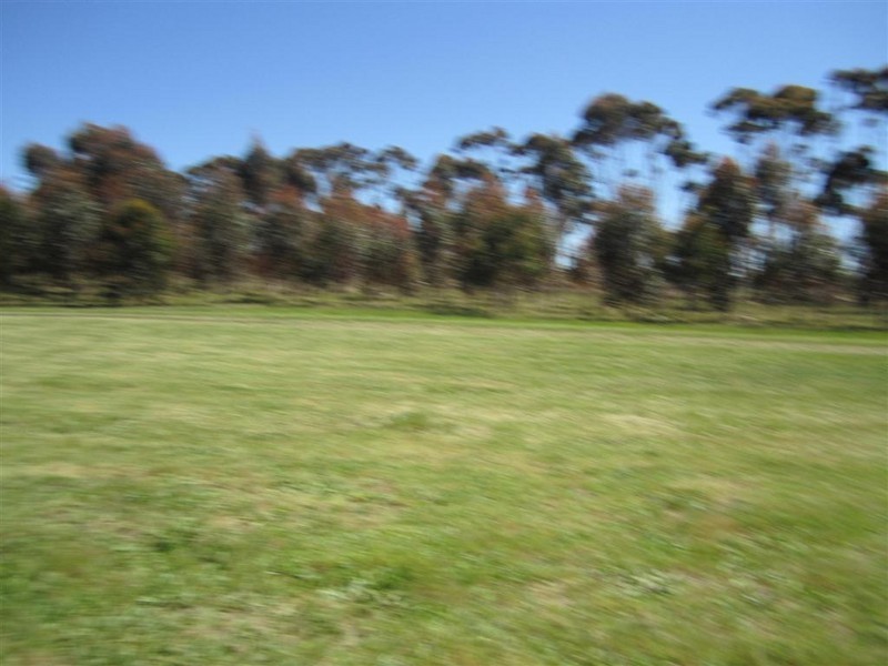 55 MOREFIELD COURT, Diggers Rest VIC 3427