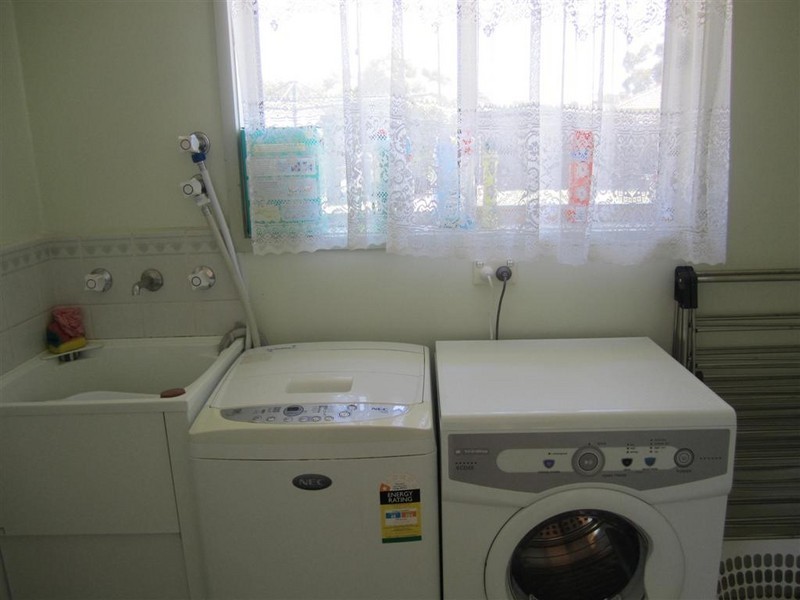 19 WESLEY COURT, Sunbury VIC 3429