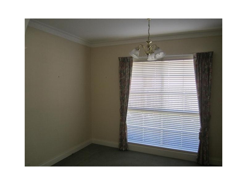 1/27 JACKSON STREET, Sunbury VIC 3429