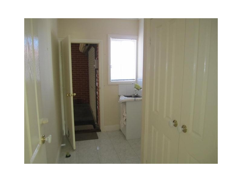 1/27 JACKSON STREET, Sunbury VIC 3429