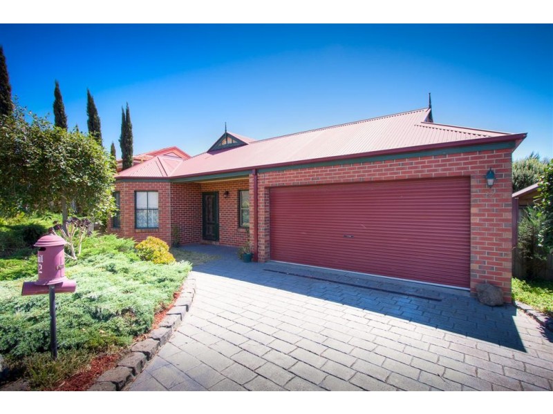 22 Heatherbrae Crescent, Sunbury VIC 3429