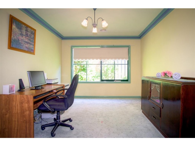 22 Heatherbrae Crescent, Sunbury VIC 3429