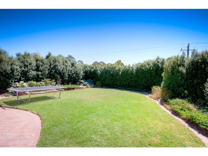 22 Heatherbrae Crescent, Sunbury VIC 3429
