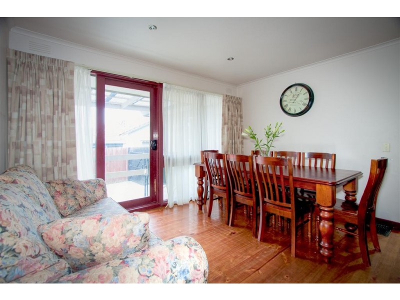 7 McCubbin Court, Sunbury VIC 3429