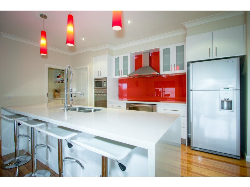 6 Hanke Place, Sunbury VIC 3429