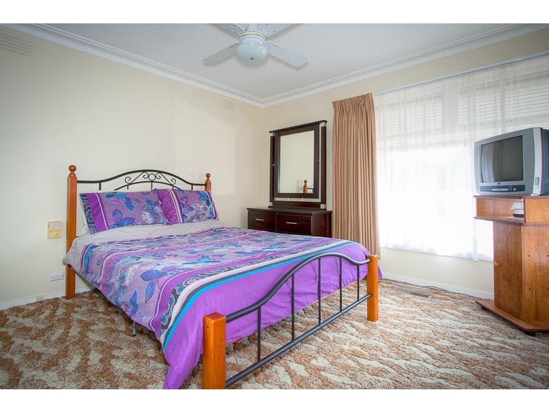 25 Harker Street, Sunbury VIC 3429