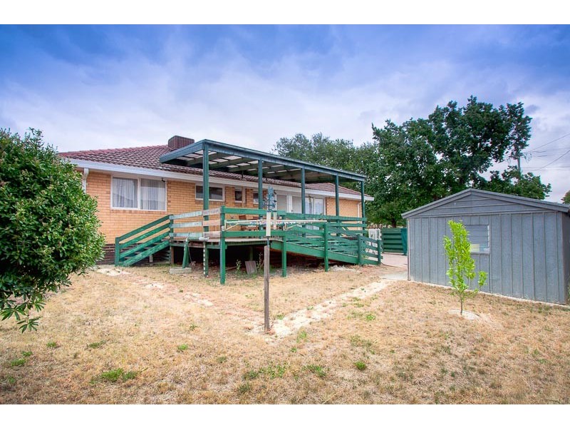 25 Harker Street, Sunbury VIC 3429
