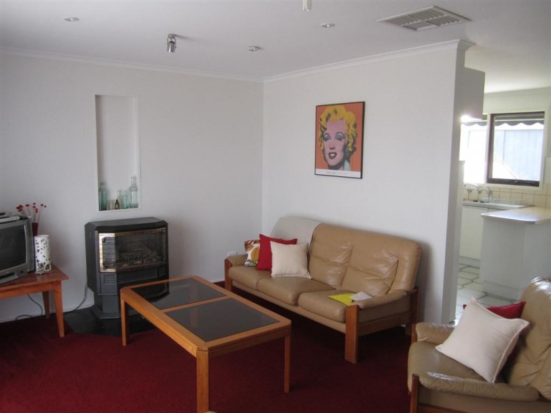 206 MITCHELLS LANE, Sunbury VIC 3429