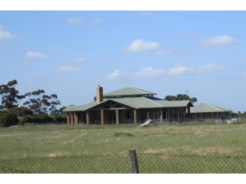 280 Loemans Road, Bulla VIC 3428