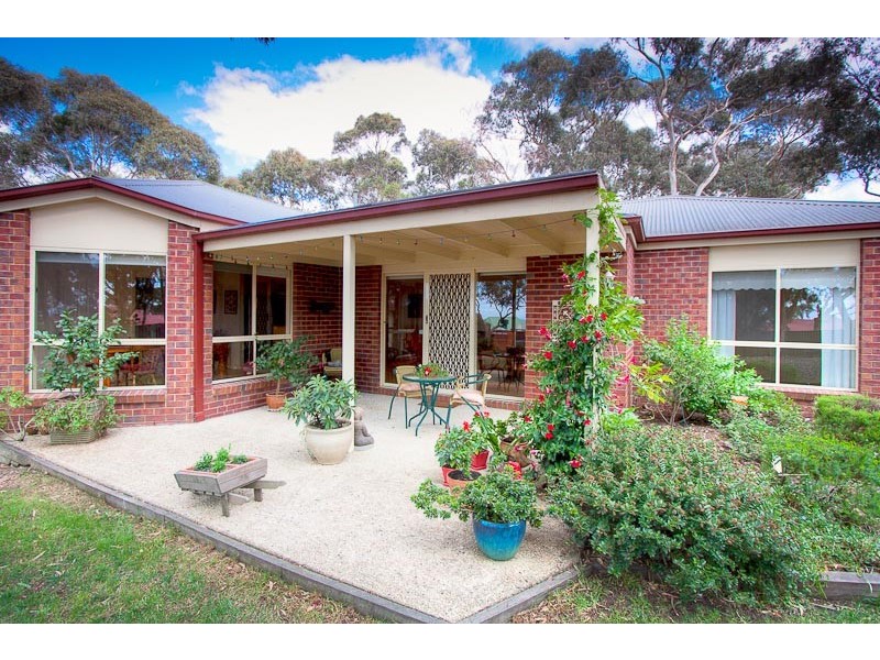 12 Baker Rise, Sunbury VIC 3429