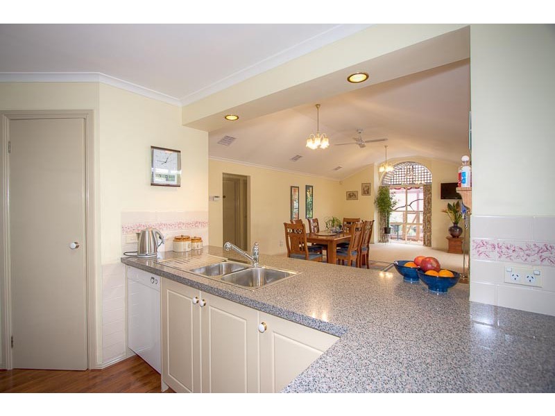 2 Fullbrook Drive, Sunbury VIC 3429