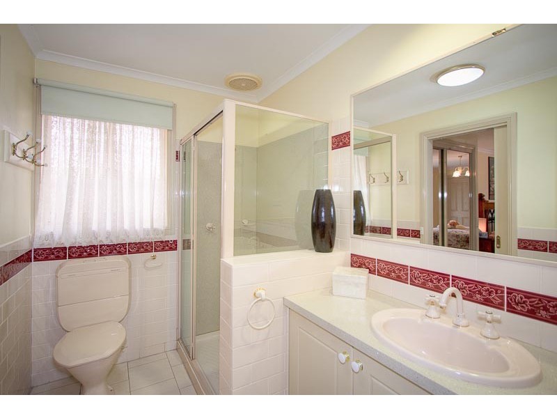 2 Fullbrook Drive, Sunbury VIC 3429