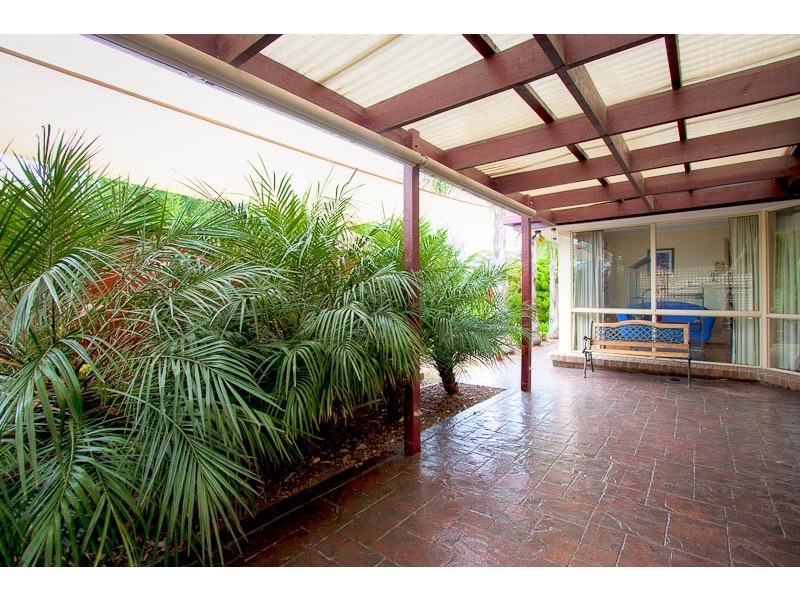 2 Fullbrook Drive, Sunbury VIC 3429