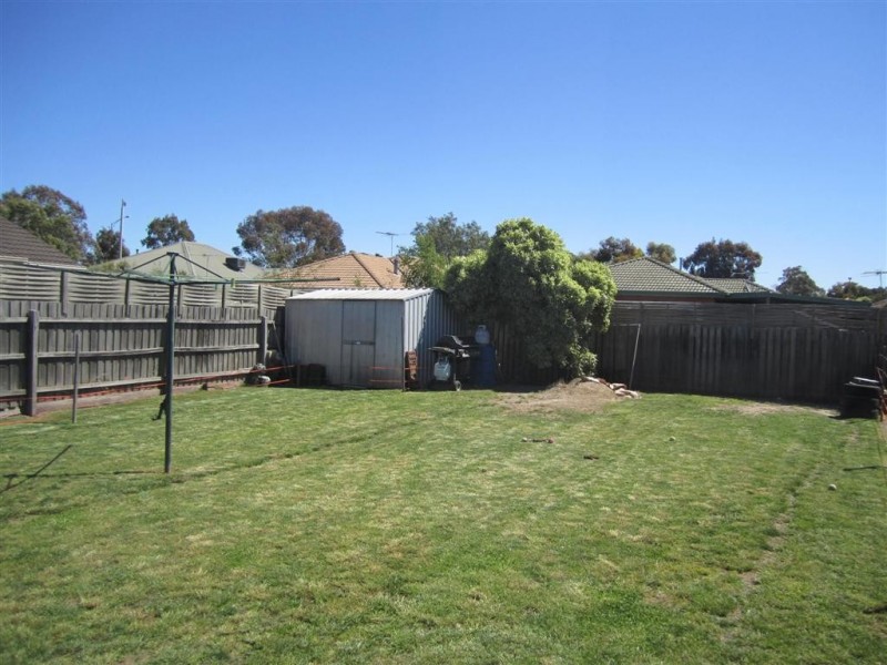 19 WESLEY COURT, Sunbury VIC 3429