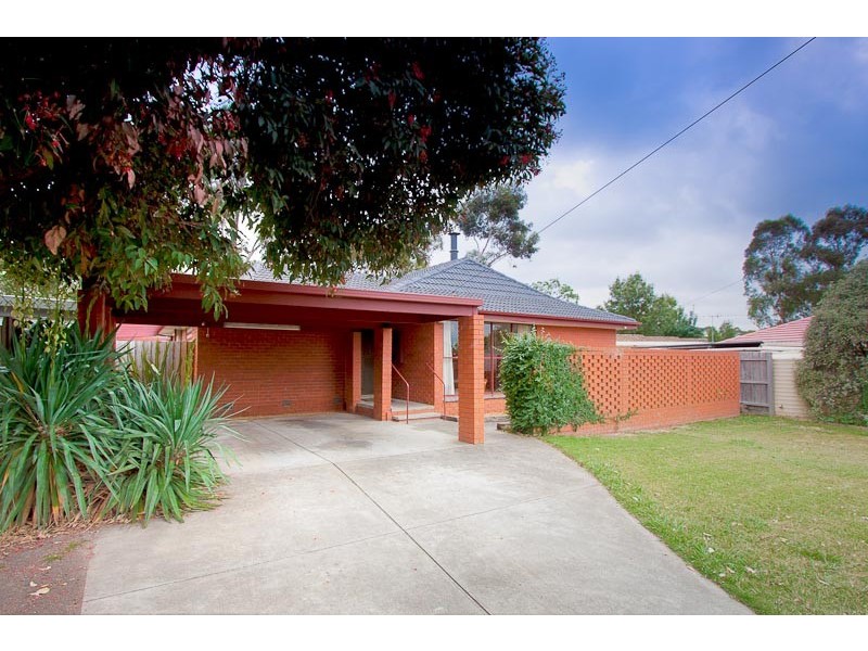 27 Hood Crescent, Sunbury VIC 3429