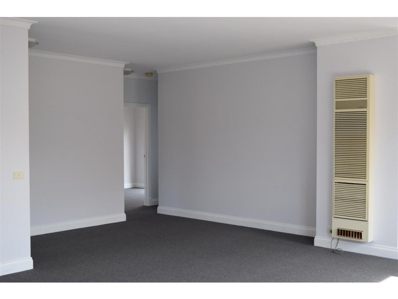 2/31 HARKER STREET, Sunbury VIC 3429