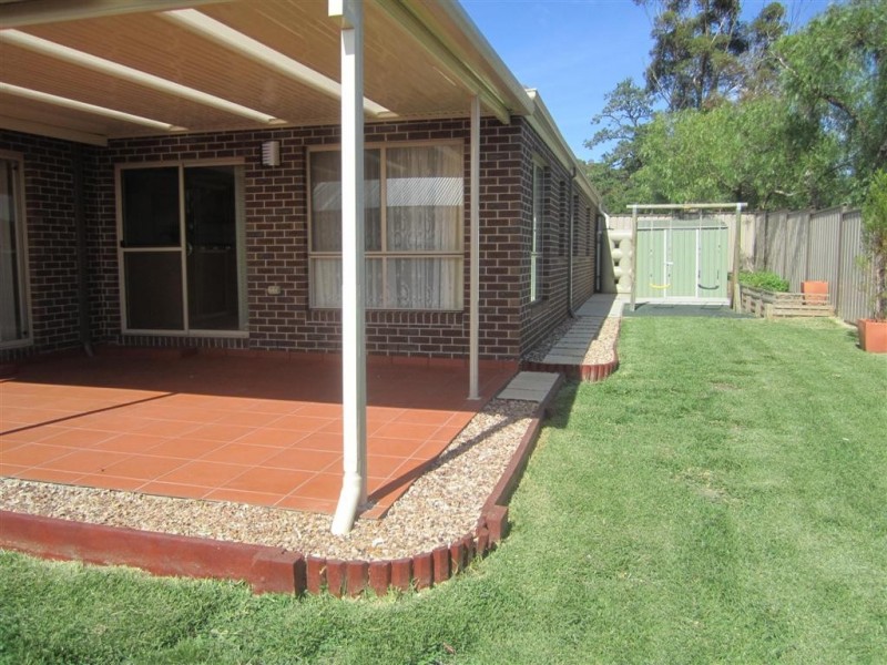 15 GOLFLINKS DRIVE, Sunbury VIC 3429