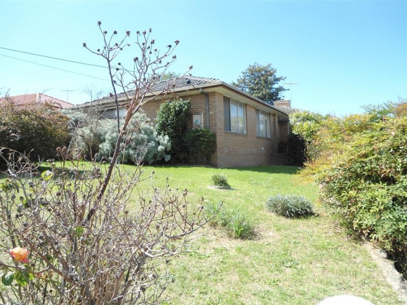 44 MCKELL AVENUE, Sunbury VIC 3429