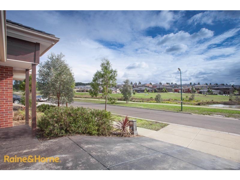 14 Trott Street, Sunbury VIC 3429