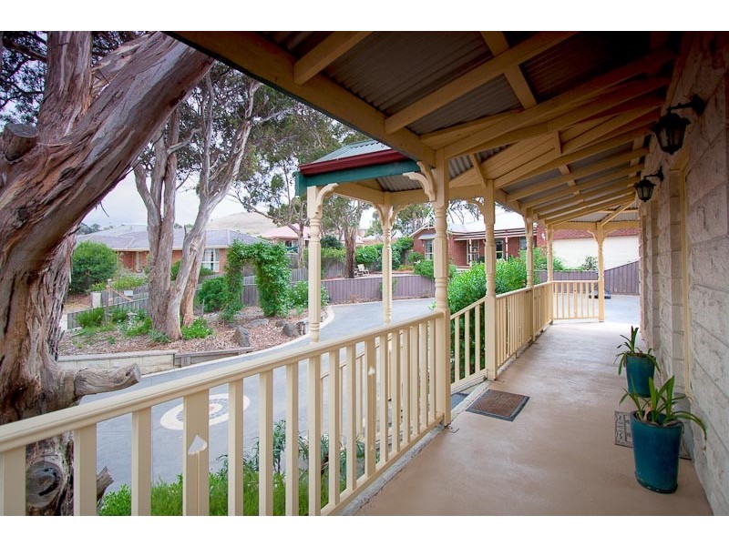 10 Baker Rise, Sunbury VIC 3429