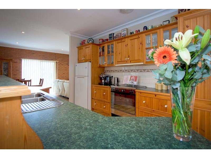 10 Baker Rise, Sunbury VIC 3429