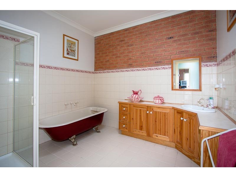 10 Baker Rise, Sunbury VIC 3429