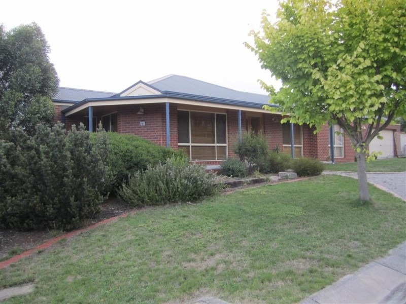 52 HEATHERBRAE CRESCENT, Sunbury VIC 3429