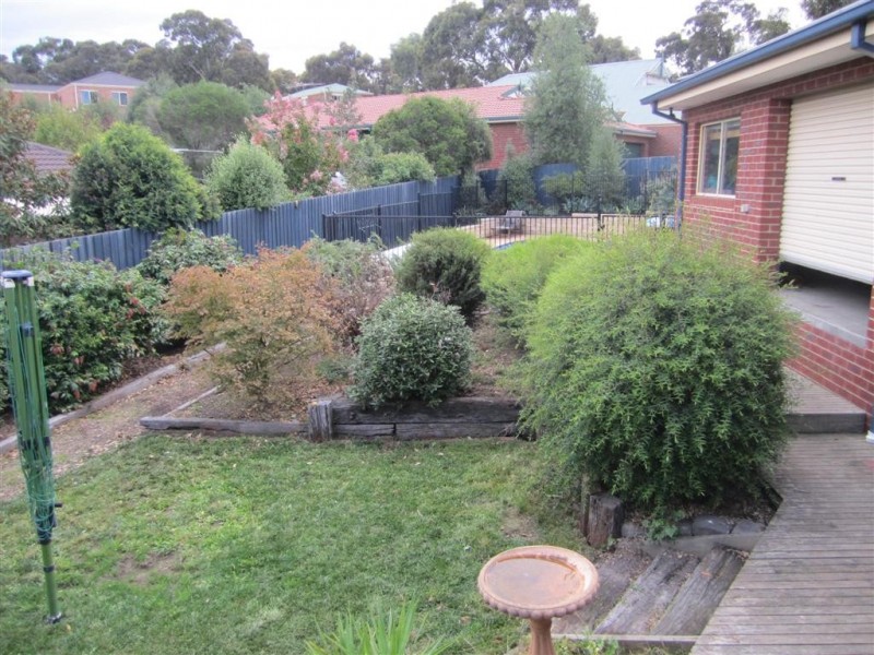 52 HEATHERBRAE CRESCENT, Sunbury VIC 3429