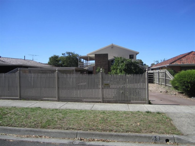 68  RIDDELL ROAD, Sunbury VIC 3429