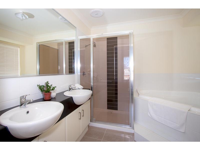 21 Ferris Street, Sunbury VIC 3429