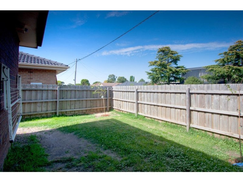 1/33 Plumpton Road, Diggers Rest VIC 3427