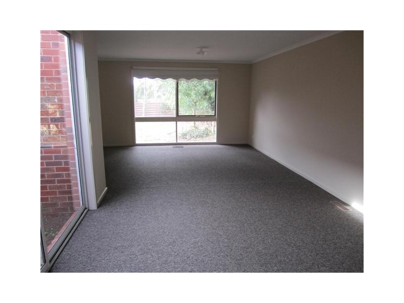 13 RIDDELL ROAD, Sunbury VIC 3429