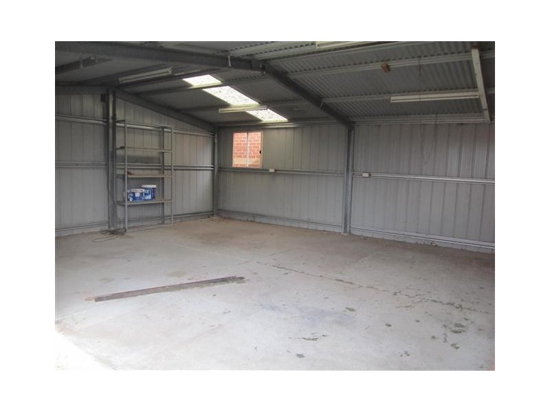 13 RIDDELL ROAD, Sunbury VIC 3429