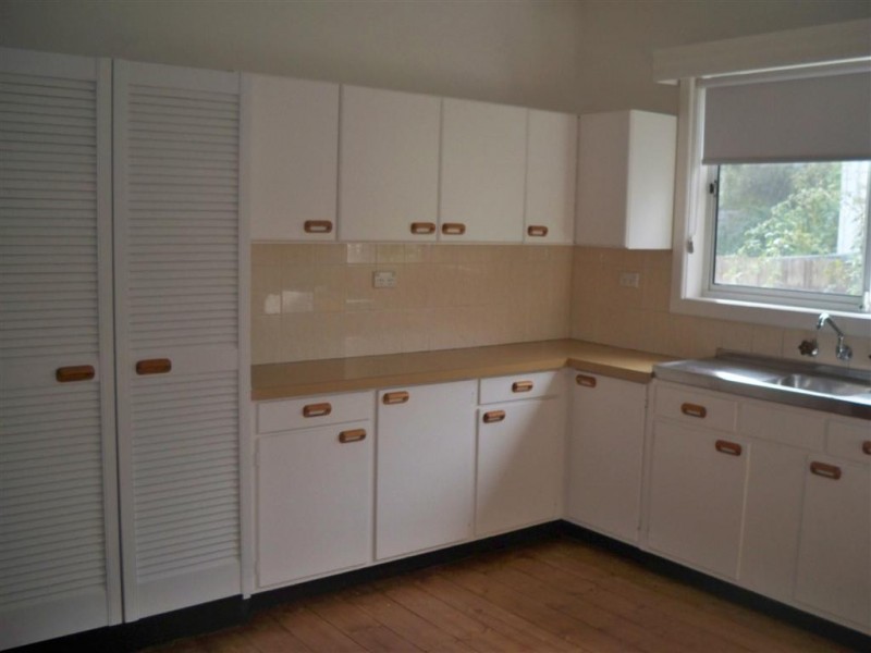 298 WATERLOO ROAD, Glenroy VIC 3046