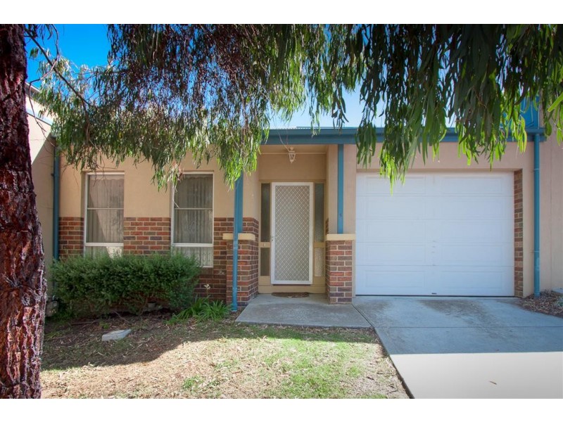 4/37-39 Brook Street, Sunbury VIC 3429