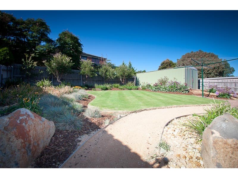 29 Phillip Drive, Sunbury VIC 3429