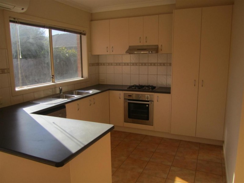 29 HIGGS CIRCUIT, Sunbury VIC 3429