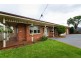 33 Stewarts Lane, Sunbury VIC 3429