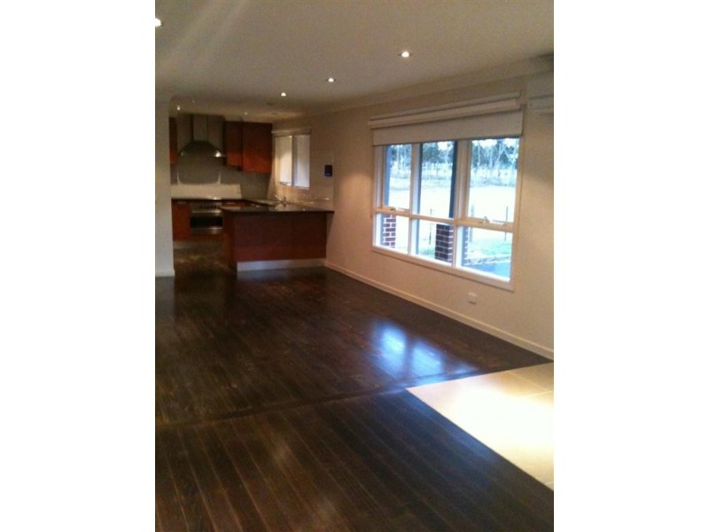 80 McLEODS ROAD, Diggers Rest VIC 3427