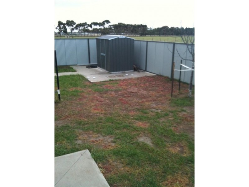80 McLEODS ROAD, Diggers Rest VIC 3427