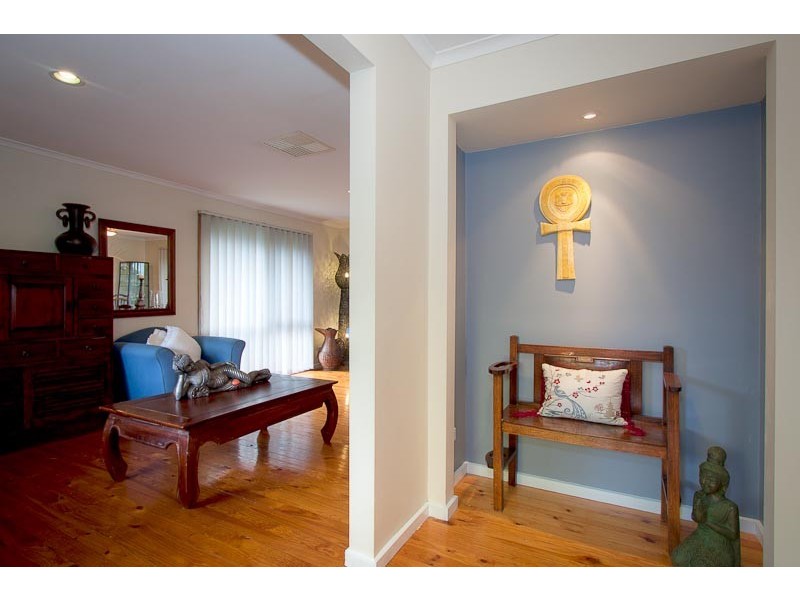 18 McEwen Drive, Sunbury VIC 3429