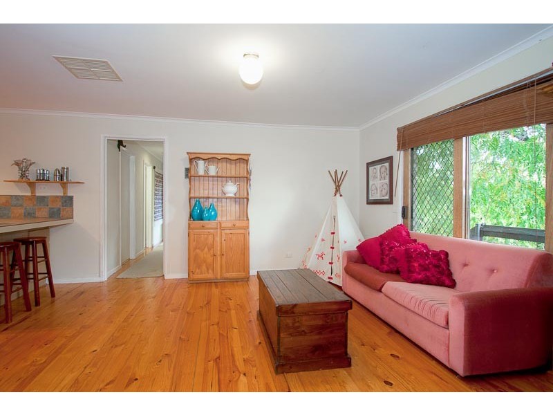18 McEwen Drive, Sunbury VIC 3429