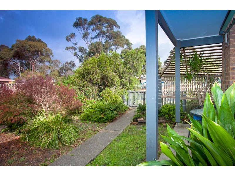 18 McEwen Drive, Sunbury VIC 3429