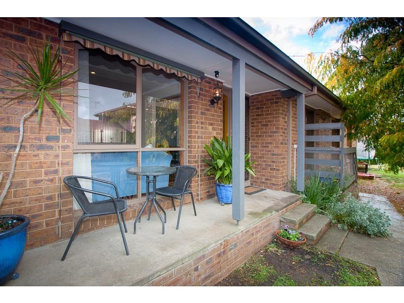18 McEwen Drive, Sunbury VIC 3429