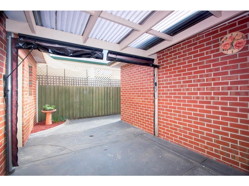 32 Thornton Avenue, Sunbury VIC 3429