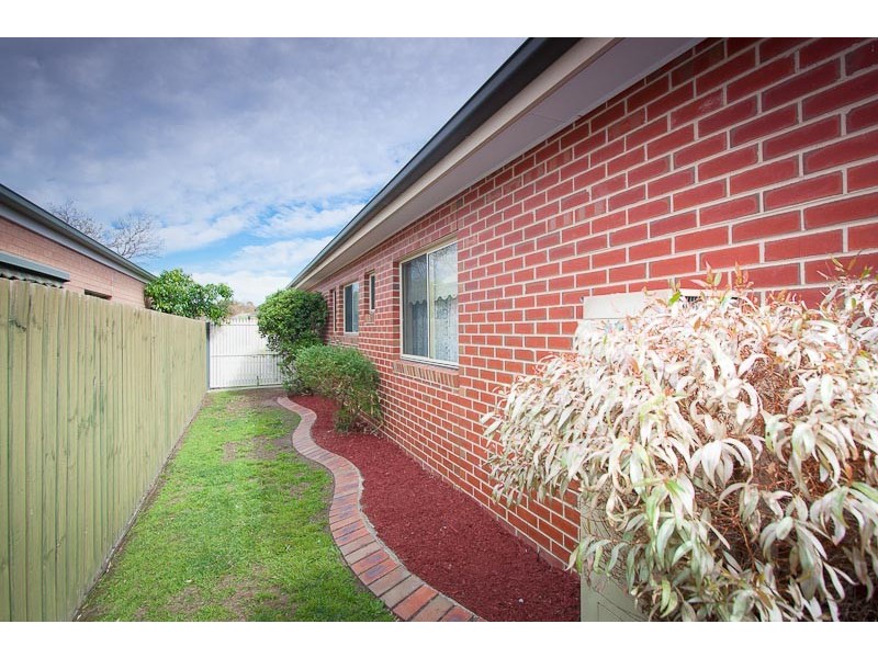 32 Thornton Avenue, Sunbury VIC 3429