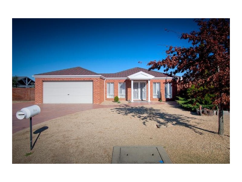 24 Noble Way, Sunbury VIC 3429