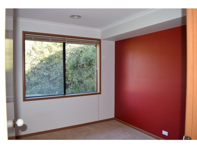 27 Westward Ho Drive, Sunbury VIC 3429
