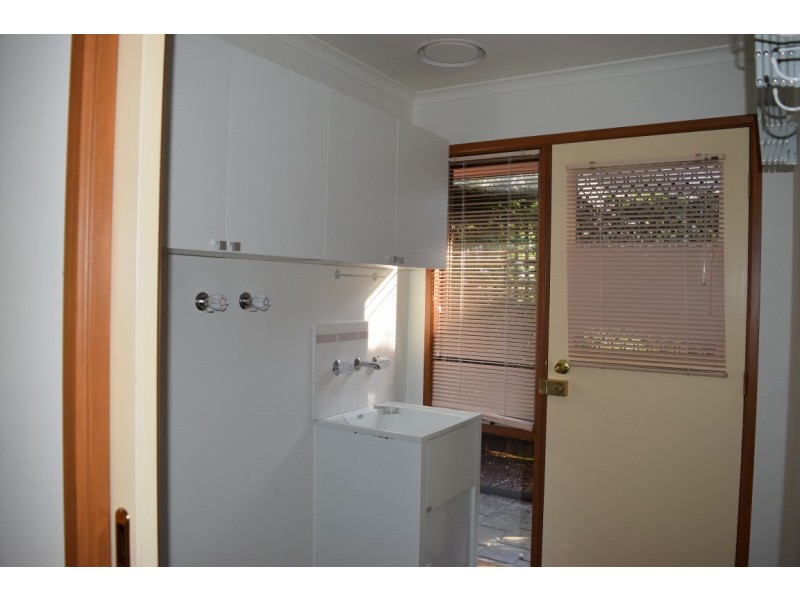 27 Westward Ho Drive, Sunbury VIC 3429